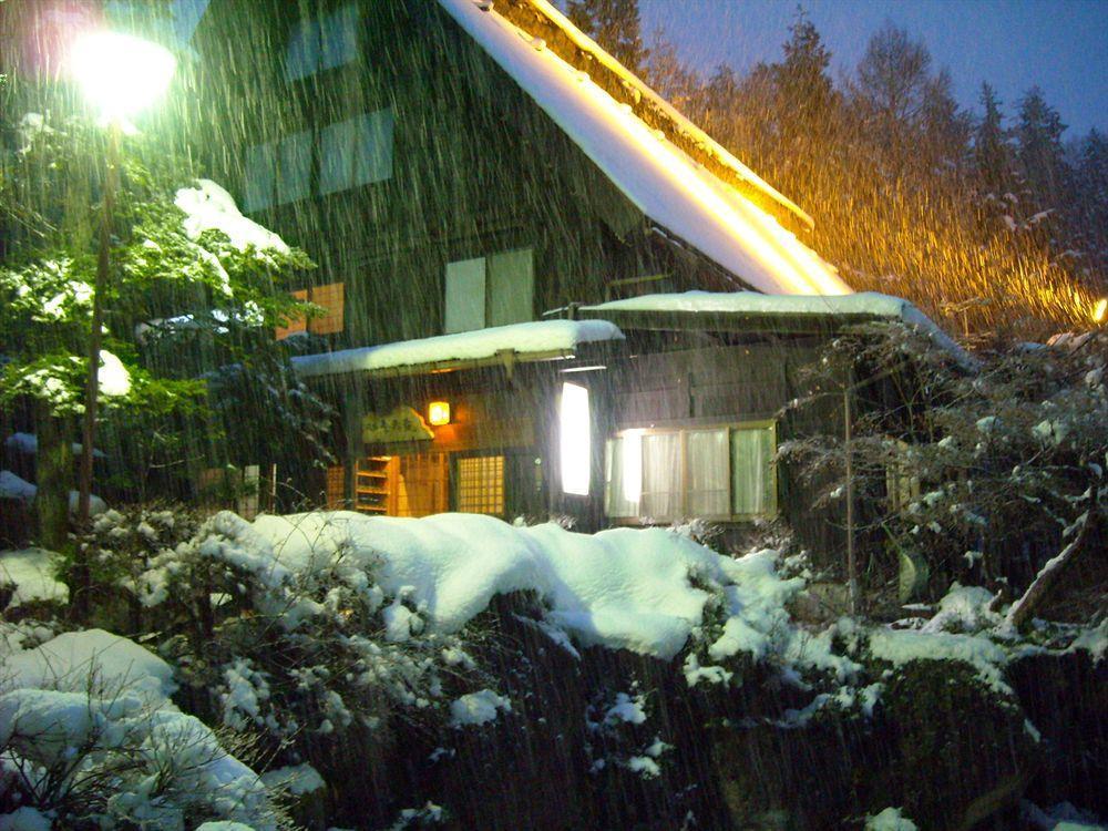Hida Gasshoen Takayama  Buitenkant foto